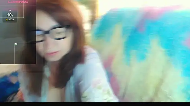 Snapshot of FlirtatiousMegan chatting on 06.04.26 FlirtatiousMegan online show from 06.04.26