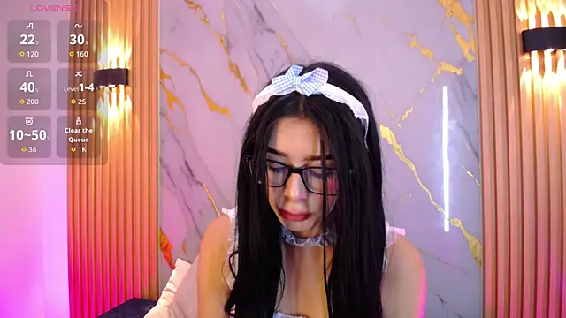 Esmeralda Belle online show from 07.29.26