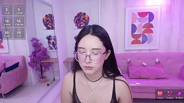 Snapshot of Vannia_taylor chatting on 07.27.26 Vannia taylor online show from 07.27.26