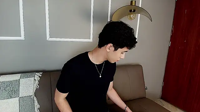 Snapshot of Milan_saint chatting on 07.25.26 Milan saint online show from 07.25.26