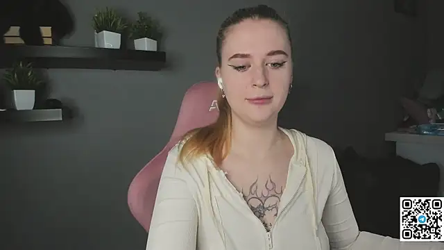 Betany foxs online show from 07.28.26