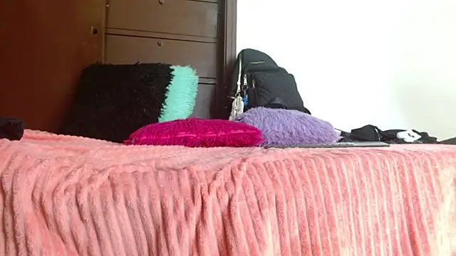Messy Melanie online show from 07.25.26