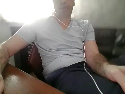 Snapshot of trebor600 chatting on 02.24.26 trebor600 online show from 02.24.26