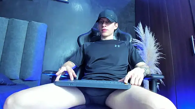 Enzo Maserati online show from 07.29.26