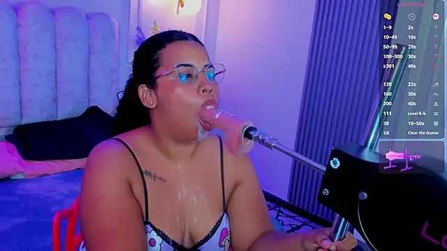 bigass brunette  online show from 07.26.26