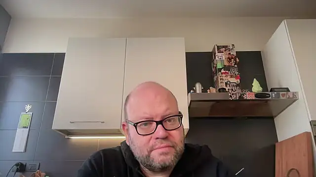 Snapshot of theitalianbear chatting on 03.06.26 theitalianbear online show from 03.06.26