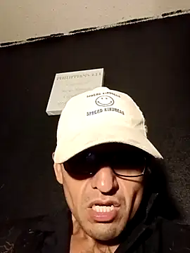 BigDickDaddyJ1985 online show from 07.28.26