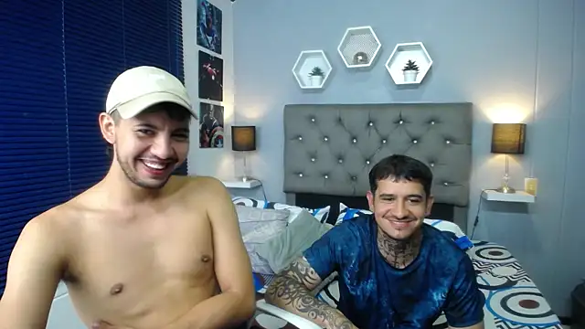 Snapshot of xxxthesupercum chatting on 07.28.26 xxxthesupercum online show from 07.28.26