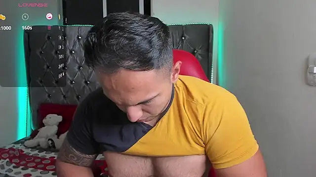 mrloganfuck1 online show from 04.21.26