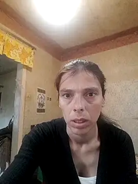Snapshot of AnnaKissXX chatting on 07.28.26 AnnaKissXX online show from 07.28.26
