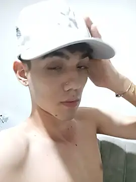 Liam  boy  online show from 07.31.26