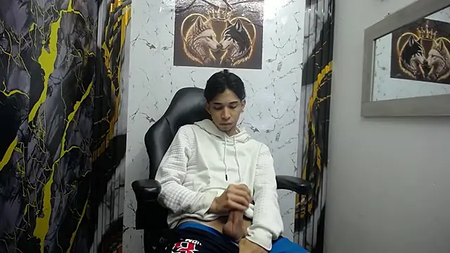 Snapshot of Cruzito_hot_X21 chatting on 07.29.26 Cruzito hot X21 online show from 07.29.26