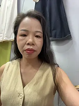 yiyi mama online show from 07.29.26