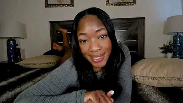 nicolesolace online show from 04.16.26