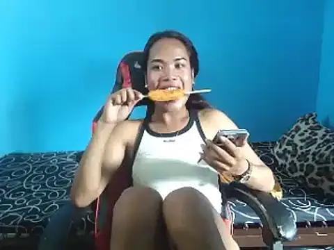 Snapshot of venustheg0ddess chatting on 02.15.25 venustheg0ddess online show from 02.15.25