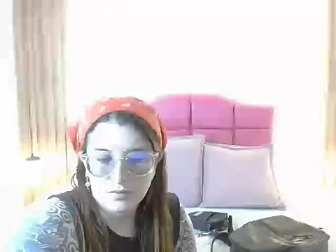 Dacotafox  online show from 08.03.26