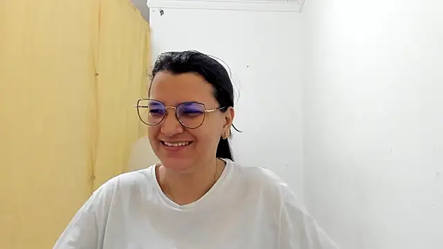 MARILYN GARCIA online show from 10.17.25