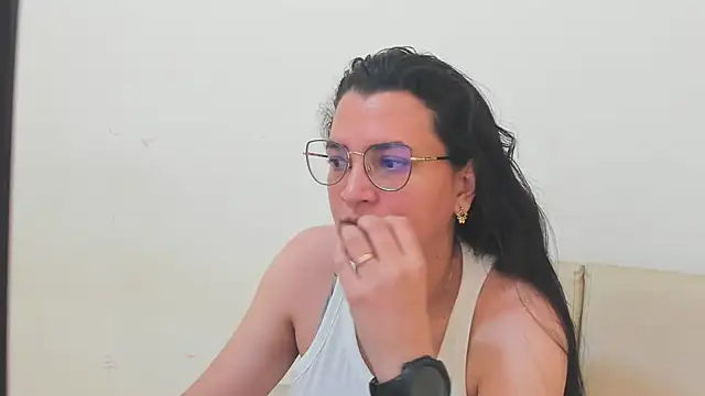 MARILYN GARCIA online show from 03.08.26