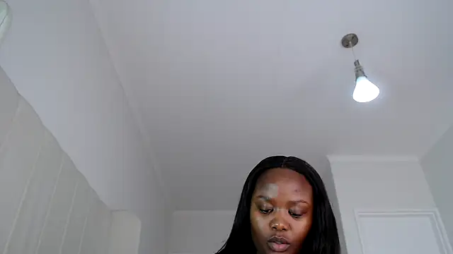 xBUSTY CANDYx online show from 04.16.26