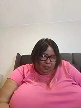 Snapshot of nancy111 chatting on 05.27.26 nancy111 online show from 05.27.26