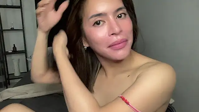 your bianca69 online show from 04.14.26