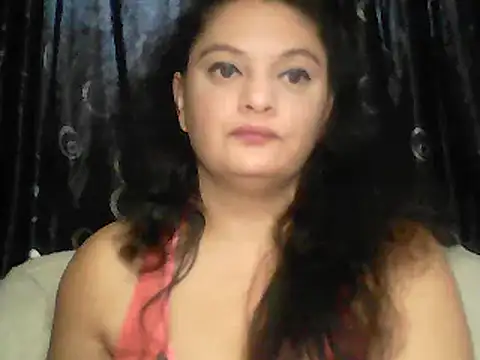 Snapshot of sweetnessangel chatting on 02.19.25 sweetnessangel online show from 02.19.25