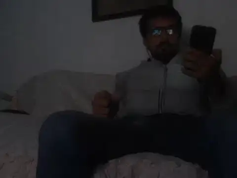 Snapshot of el_principe_hot chatting on 03.15.25 el principe hot online show from 03.15.25