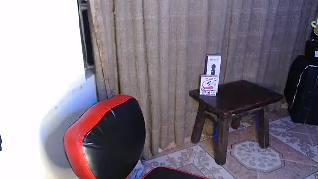 kattydirtylol online show from 10.26.25