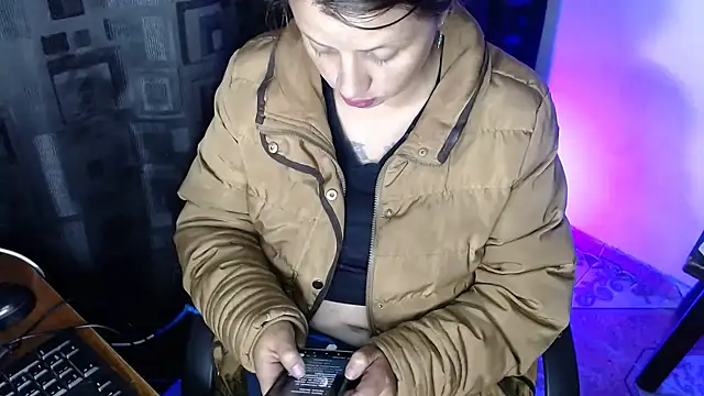 kattydirtylol online show from 04.07.26