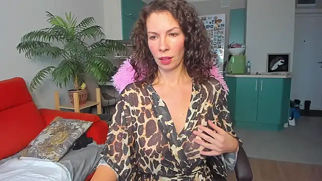 ChristinaGlory online show from 02.13.25