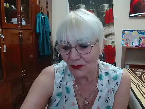 JenaCheim online show from 12.24.24