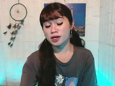 Snapshot of urasian_shirley21 chatting on 04.23.26 urasian shirley21 online show from 04.23.26