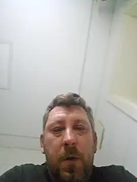 Snapshot of ktmtom247 chatting on 10.06.25 ktmtom247 online show from 10.06.25