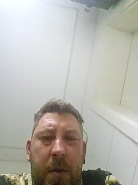 Snapshot of ktmtom247 chatting on 10.29.25 ktmtom247 online show from 10.29.25