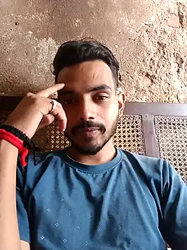 Snapshot of raavan69 chatting on 10.05.25 raavan69 online show from 10.05.25