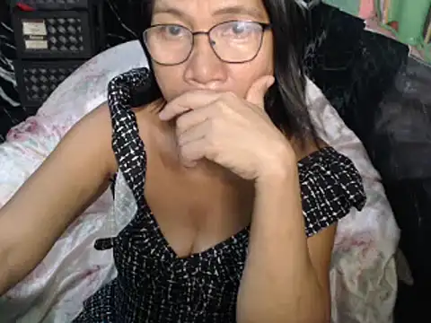 Snapshot of ASIANDOLLY4U chatting on 04.16.26 ASIANDOLLY4U online show from 04.16.26