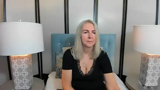 Snapshot of EricaTop chatting on 01.08.26 EricaTop online show from 01.08.26