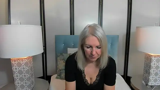 Snapshot of EricaTop chatting on 02.12.26 EricaTop online show from 02.12.26