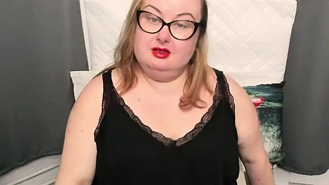 Snapshot of dirtyBonnie chatting on 01.21.25 dirtyBonnie online show from 01.21.25