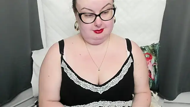 Snapshot of dirtyBonnie chatting on 03.04.25 dirtyBonnie online show from 03.04.25