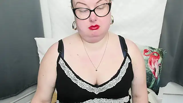 Snapshot of dirtyBonnie chatting on 03.20.25 dirtyBonnie online show from 03.20.25