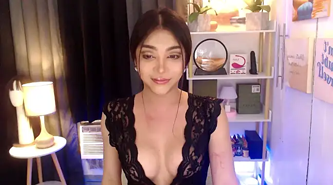 AsianMariaTs online show from 12.10.24