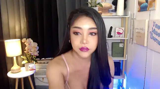 AsianMariaTs online show from 01.15.25