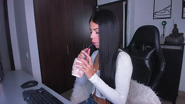 Lisegg  online show from 02.11.25