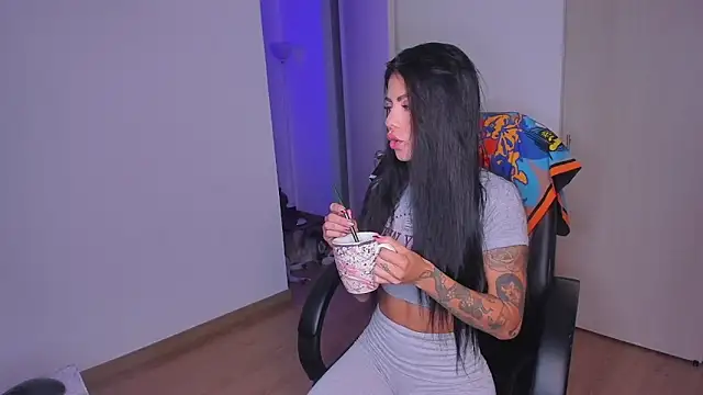 Lisegg  online show from 09.19.25