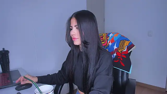 Lisegg  online show from 02.14.26