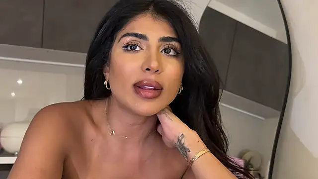 ArabicBarbie online show from 11.16.25