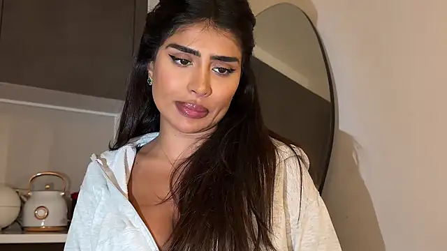 ArabicBarbie online show from 11.27.25