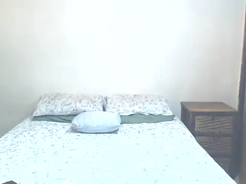 Snapshot of sexylax17 chatting on 12.20.25 sexylax17 online show from 12.20.25