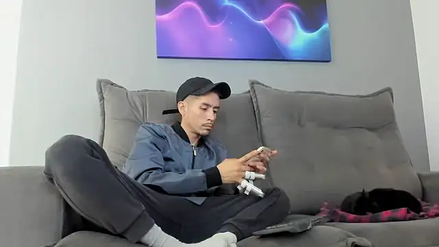 Snapshot of AyJeeEm chatting on 10.22.25 AyJeeEm online show from 10.22.25